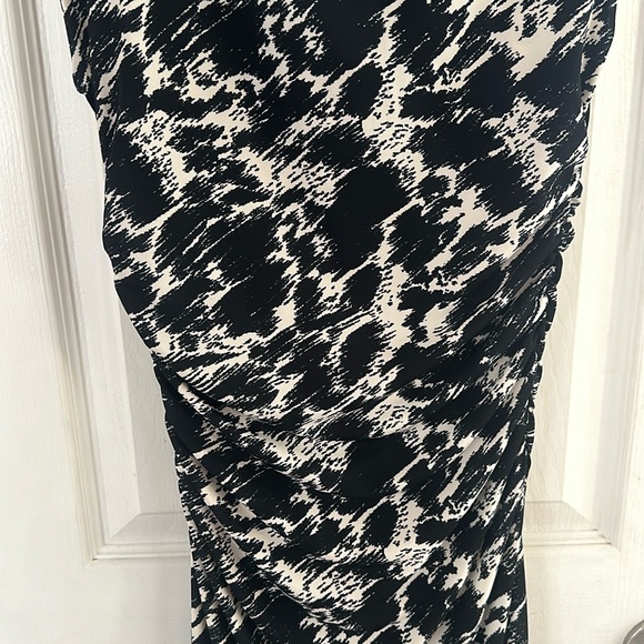 🤍🖤 SOLD OUT H&M RUCHED BODYCON DRESS SIZE SMALL 🖤🤍 - Picture 4 of 7